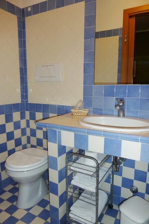 Hotel Sutrium الغرفة الصورة
